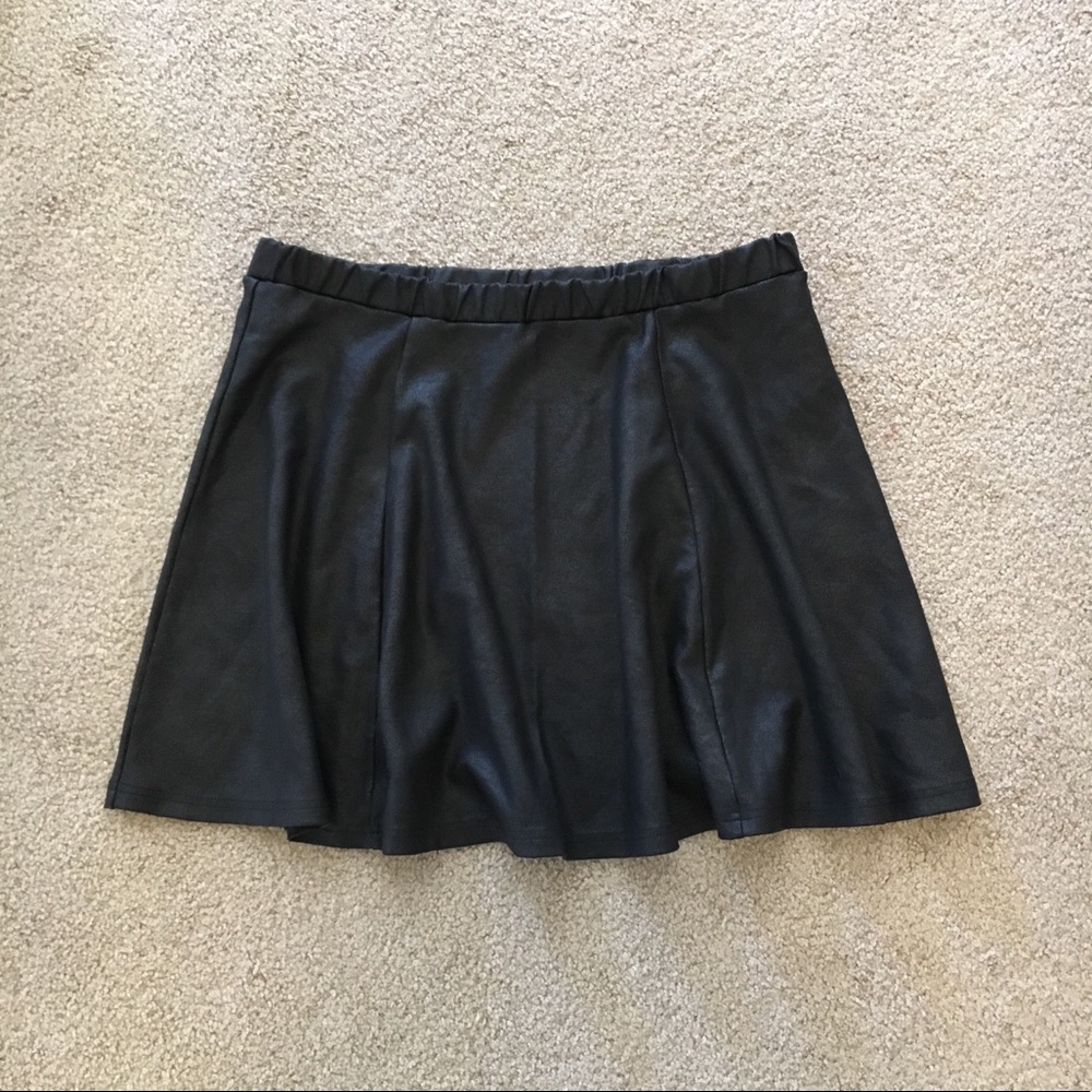 Vans Black Faux Leather Skater Skirt/Circle Skirt